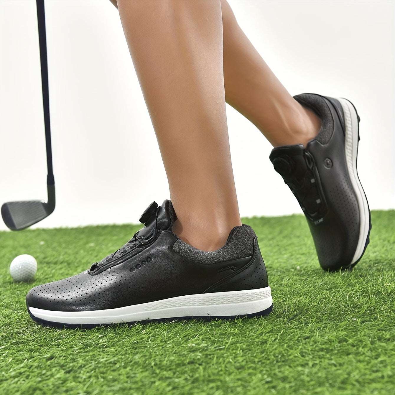 Men's Solid Non-slip Golf Shoes With Rotating Buckle