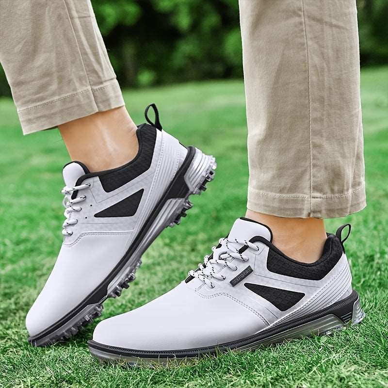 Men's Golf shoes with traditional spikes