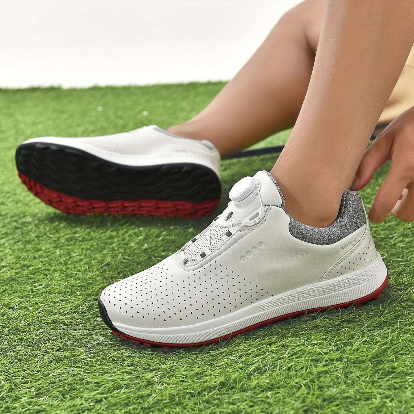 Men's Solid Non-slip Golf Shoes With Rotating Buckle