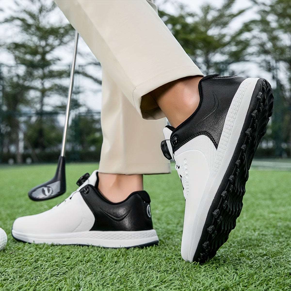 Men's Solid Non-slip Golf Shoes With Rotating Buckle